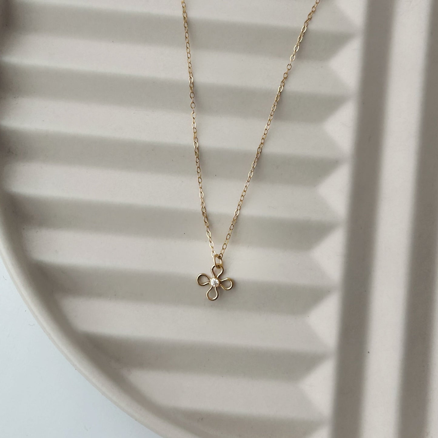 Lilly Bloom Necklace