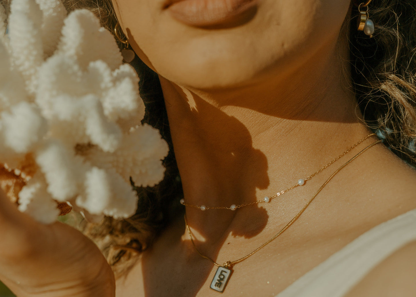 Tides of Her golden necklace