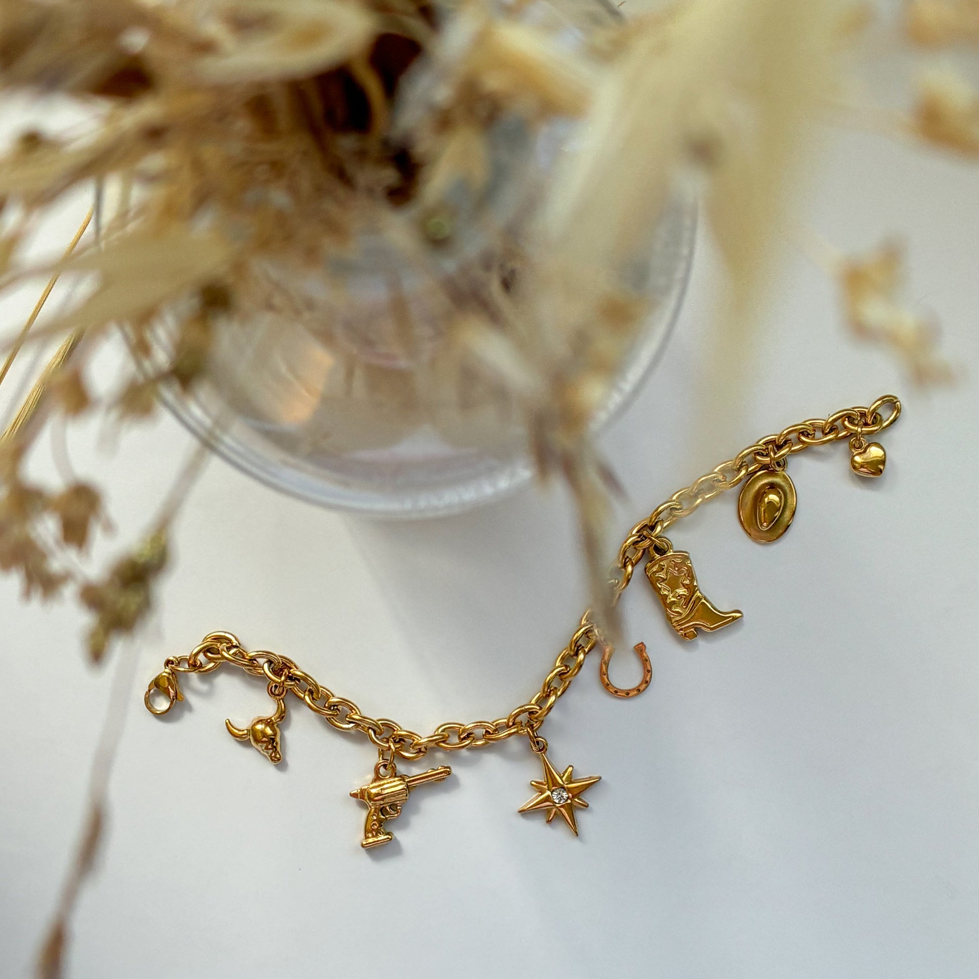 gold country charm bracelet
