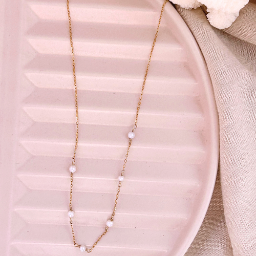 Eve Pearl Dangler