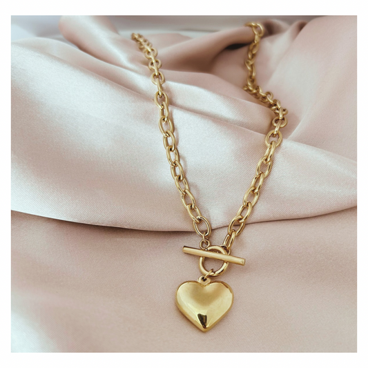 Queen of Hearts Necklace