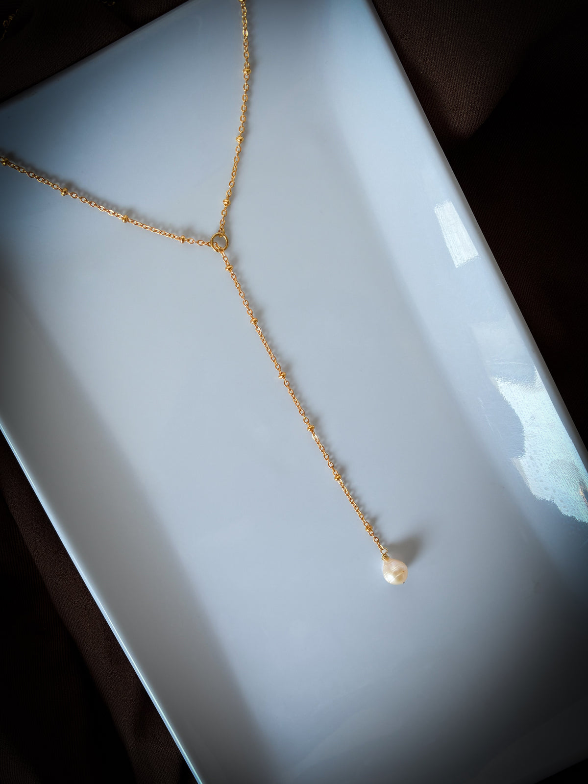 Olivia gold freshwater pearl lariat necklace by Isla Rae Jewelry